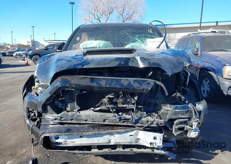 2019 Toyota Tacoma Trd Pro z USA, uszkodzony, nr VIN 5TFCZ5AN0KX204303